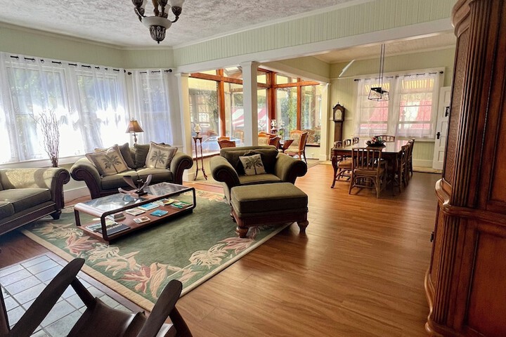 Aloha Junction Bed and Breakfast