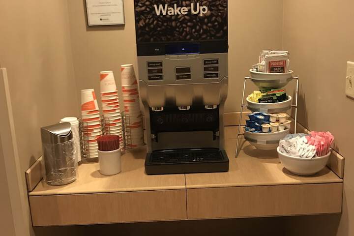 Breakfast/Coffee Service 67 of 97