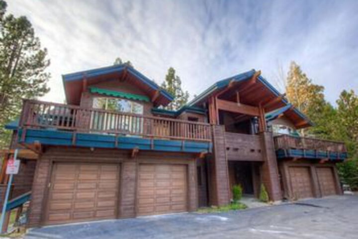 Walk to Crystal Bay from 2 2 Br Condo by RedAwning
