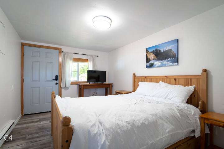 Raines Resort Cabins & RV