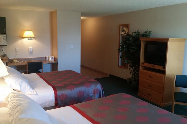 Room 33 of 71