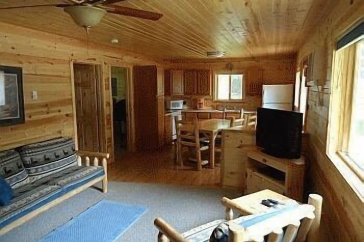 Room 4 of 20