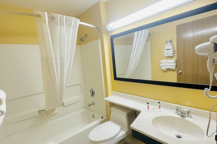 Room 21 of 46
