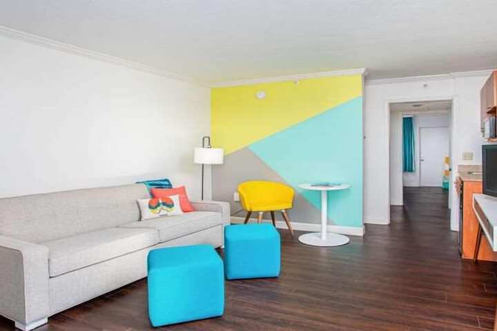 Room 60 of 95
