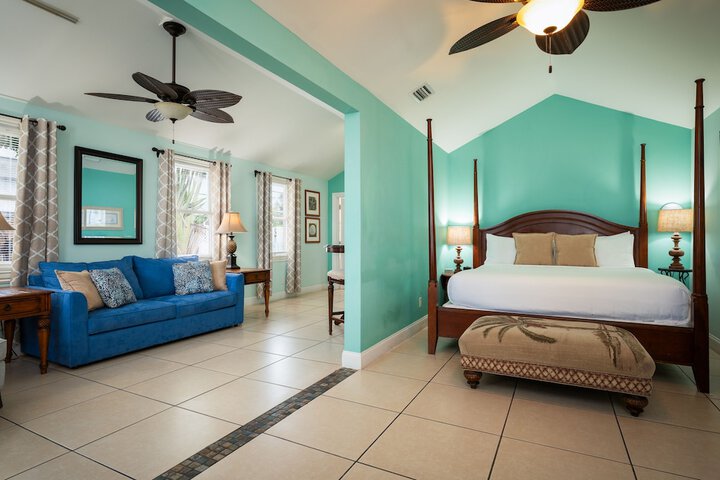 Southernmost House - Adult Exclusive