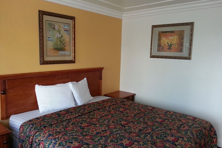 Room 21 of 52