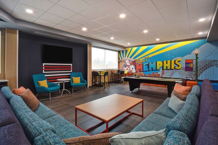 Tru by Hilton West Memphis AR