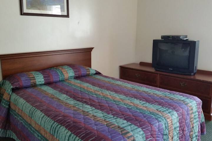 Room 17 of 21