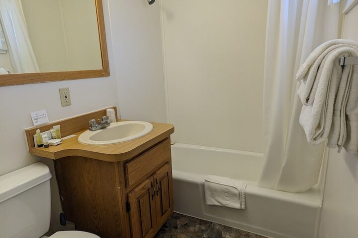 Room 36 of 65