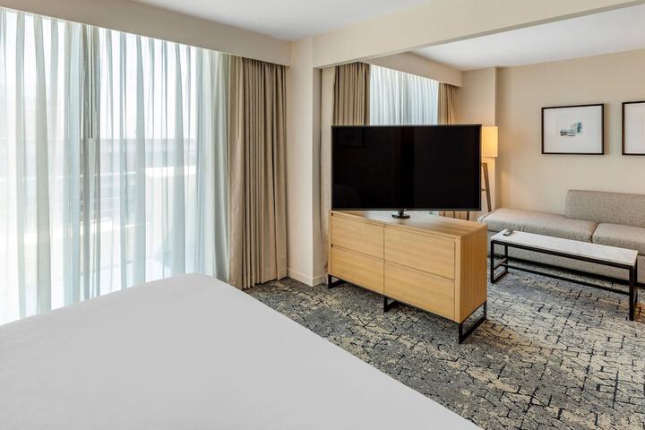 Room 22 of 64