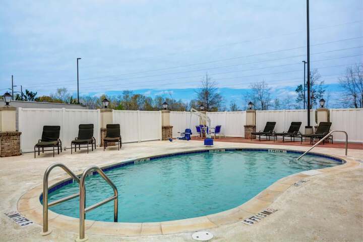 Studio 6 Opelika AL - Auburn Al