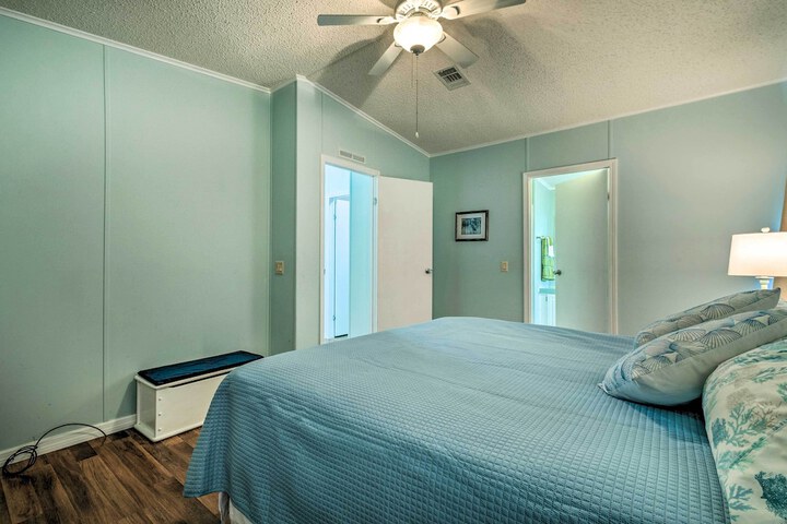 Anglers Getaway: Homosassa Home w / Boat Dock!