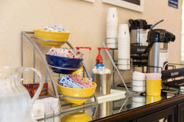 Breakfast/Coffee Service 35 of 35