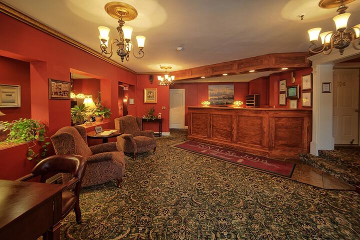 Hotel Interior 6 of 24