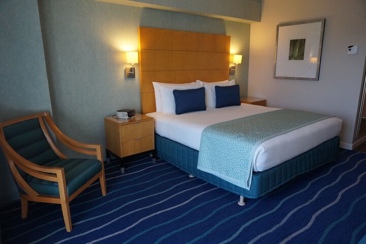 Room 50 of 84