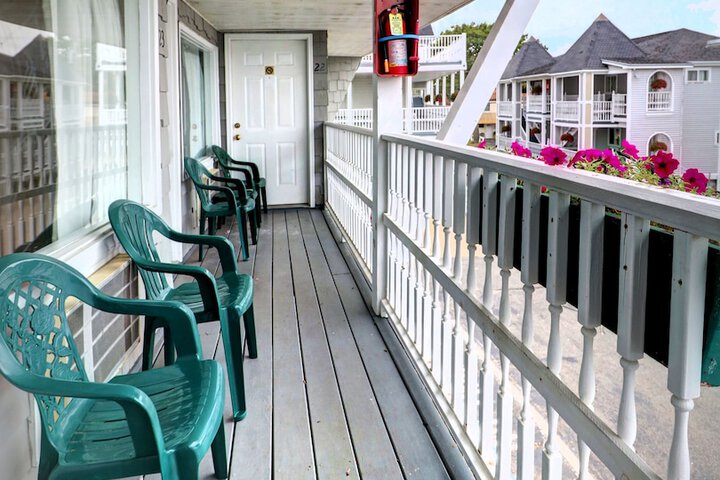 Terrace/Patio 100 of 104