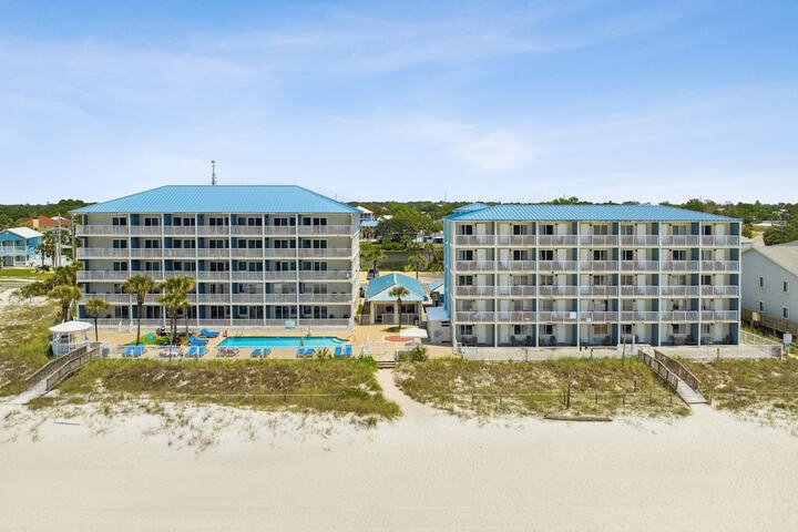 Hotel 4 of 59