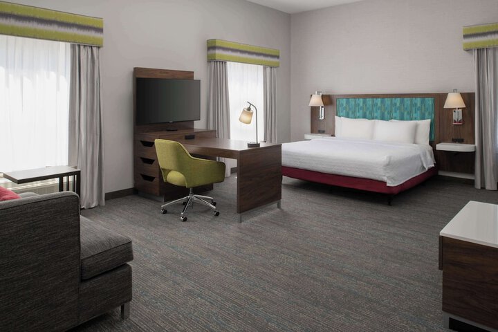 Room 21 of 27