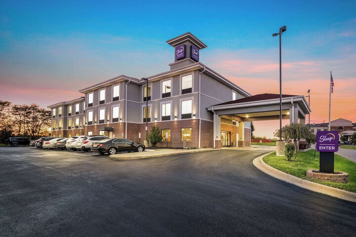 Hotel 4 of 60