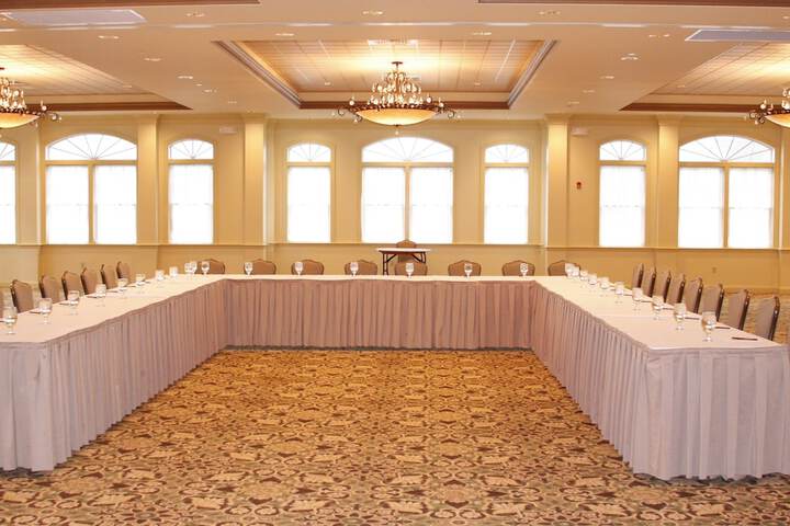 Union Bluff Hotel & Meeting House
