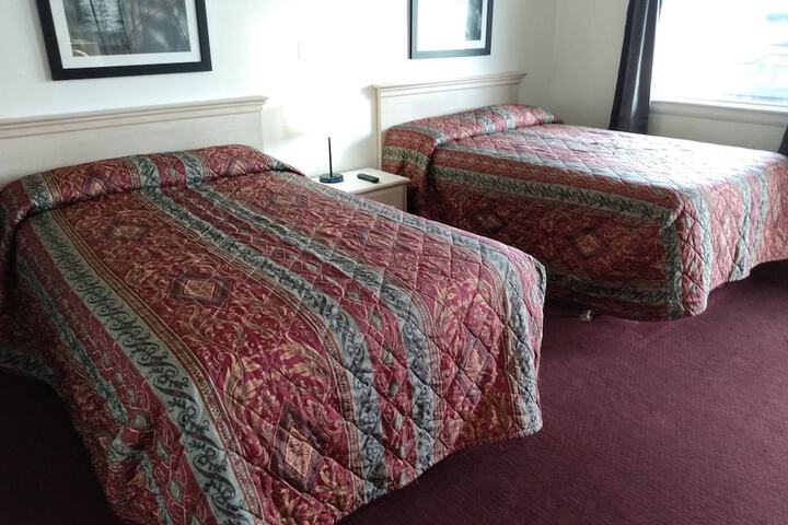 Room 19 of 34