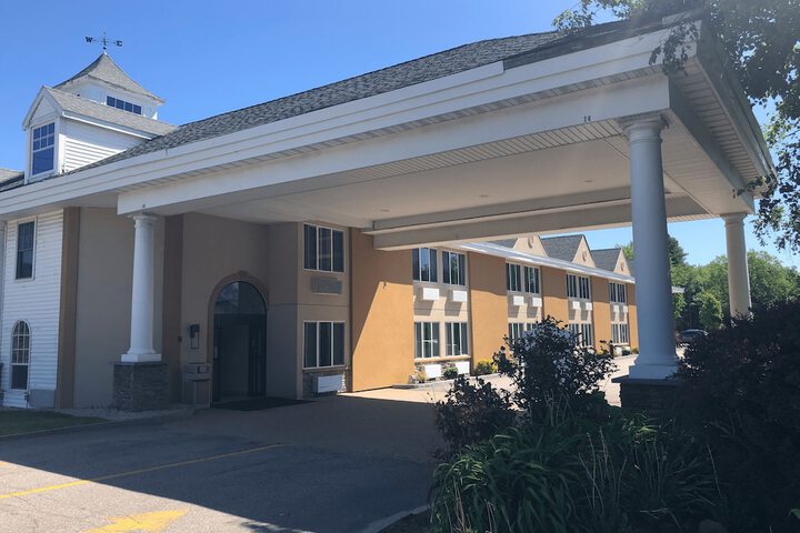Hotel 2 of 37