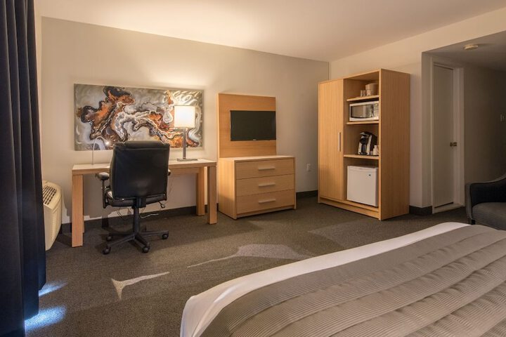 Room 19 of 29