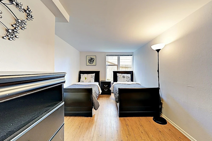 Shoreline Apartment on the Bus Line by RedAwning