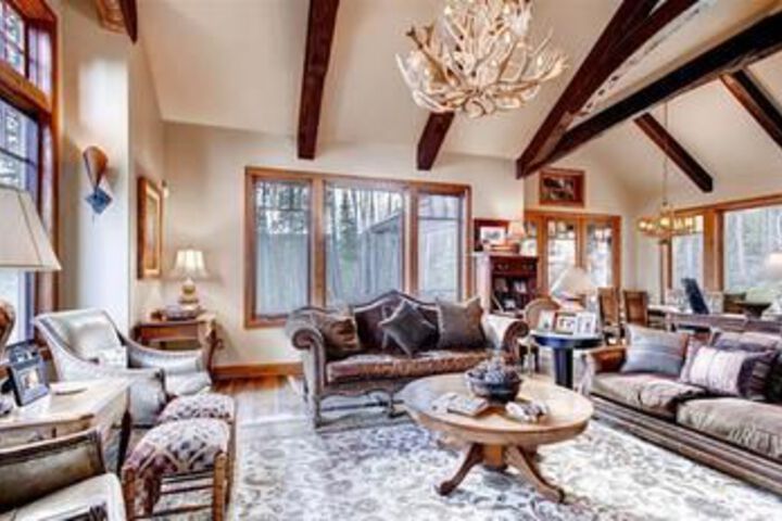 Moose Lodge Highlands Area by Pinnacle Lodging
