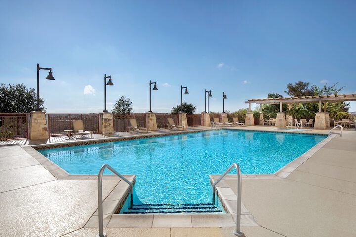 Pool 5 of 40