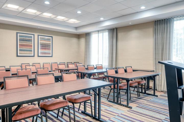 Fairfield Inn & Suites Jeffersonville I-71