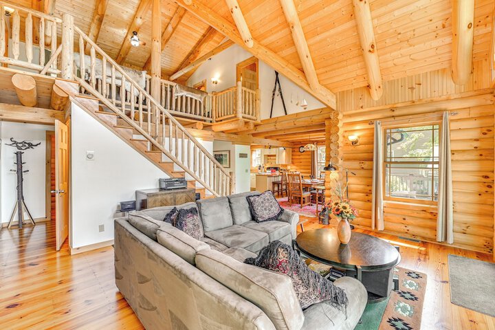 Lakefront Corinth Log Home: Private Dock Fire Pit