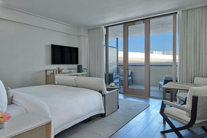 The St. Regis Longboat Key Resort