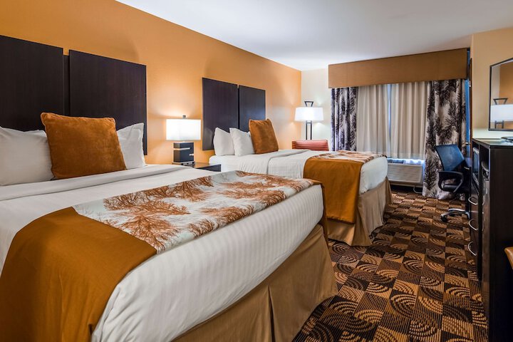 Best Western Plus Whitewater Inn