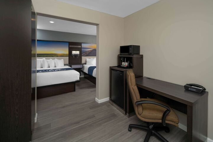 Room 18 of 26