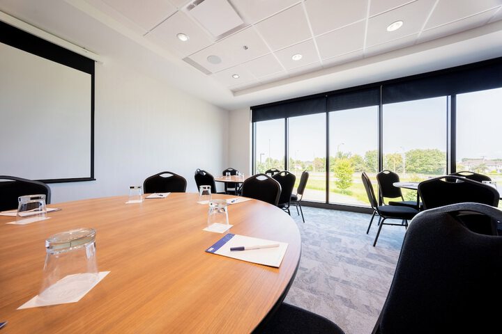 Holiday Inn Express & Suites Trois Rivieres Ouest by IHG
