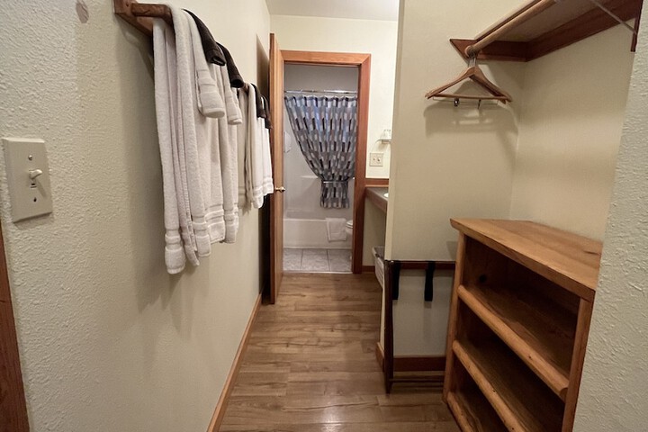Room 158 of 210