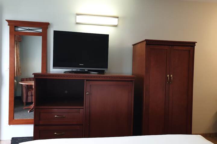 Room 49 of 99