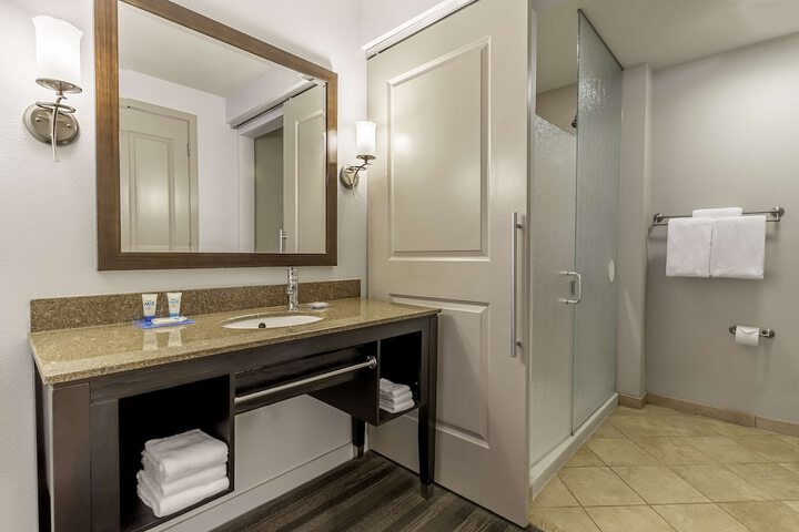 HYATT house Sterling / Dulles Airport-North