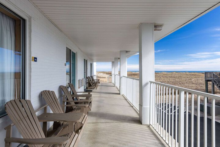 Days Inn by Wyndham Kill Devil Hills Oceanfront - Wilbur