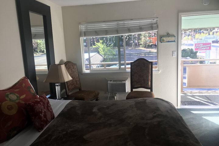 Room 49 of 70