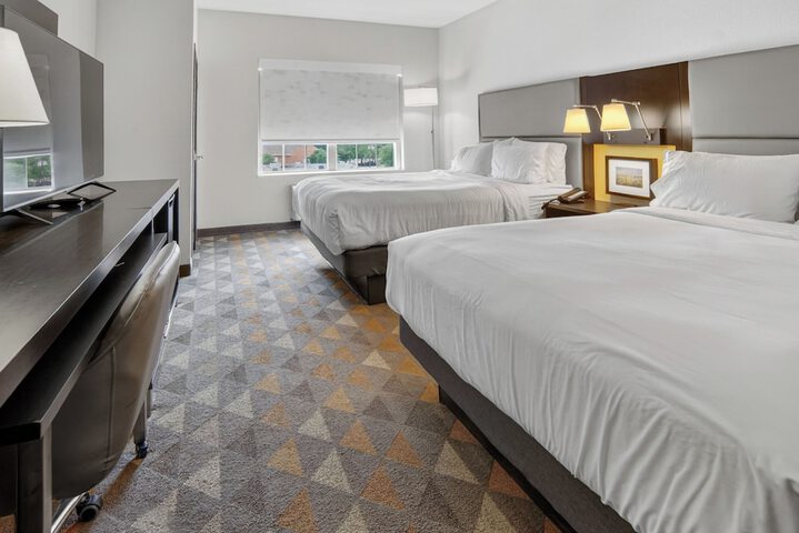 Holiday Inn & Suites Dallas-Addison by IHG