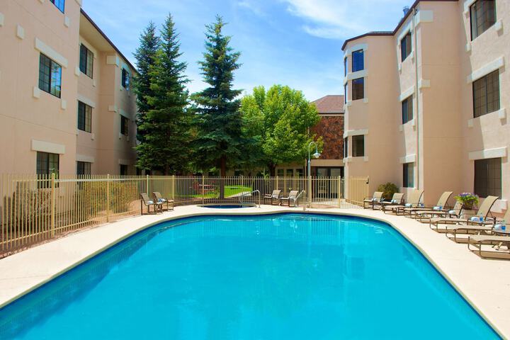 Pool 3 of 24