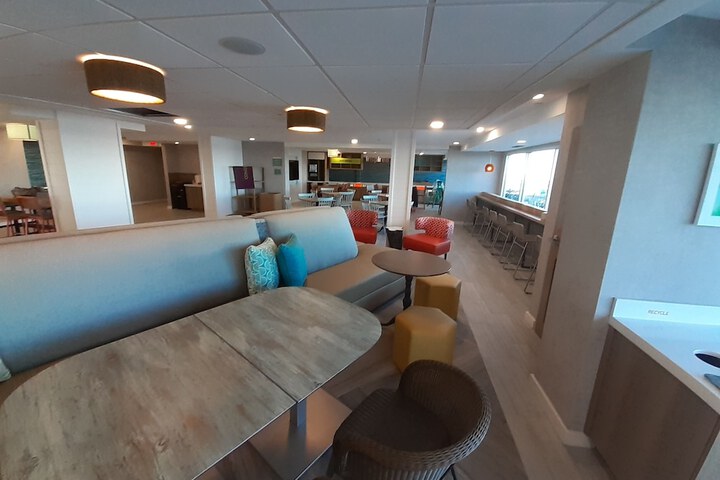 Home2 Suites by Hilton Ormond Beach Oceanfront