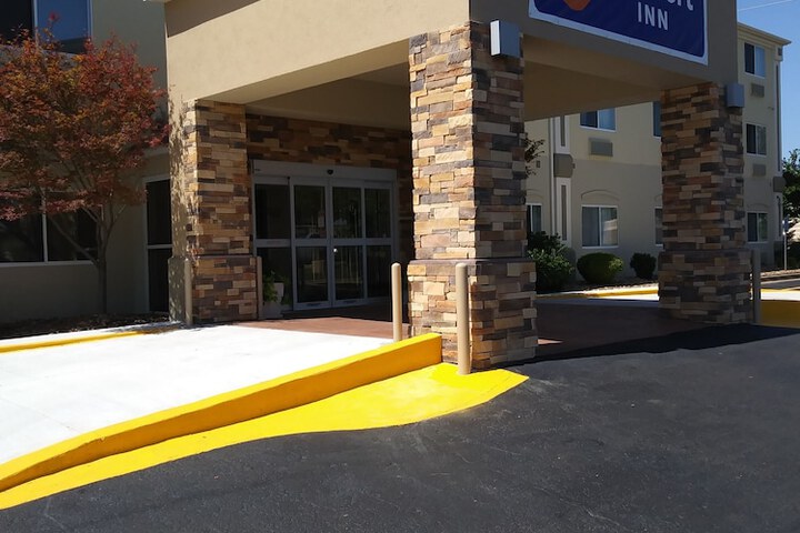 Hotel 3 of 40