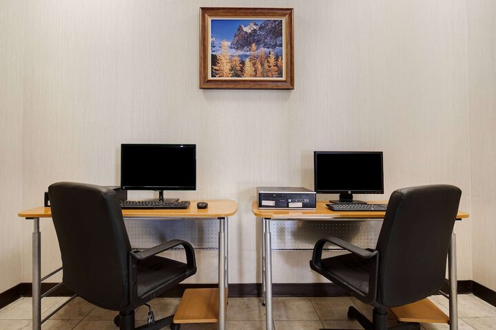 Business Center 57 of 57