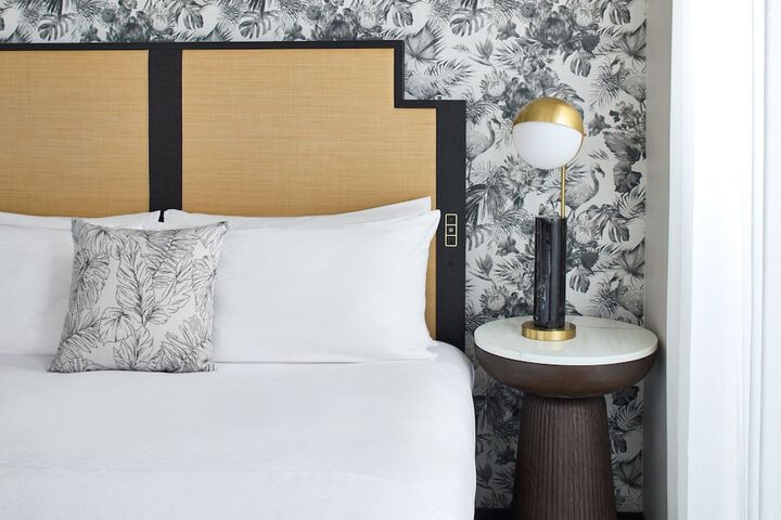 Room 29 of 151
