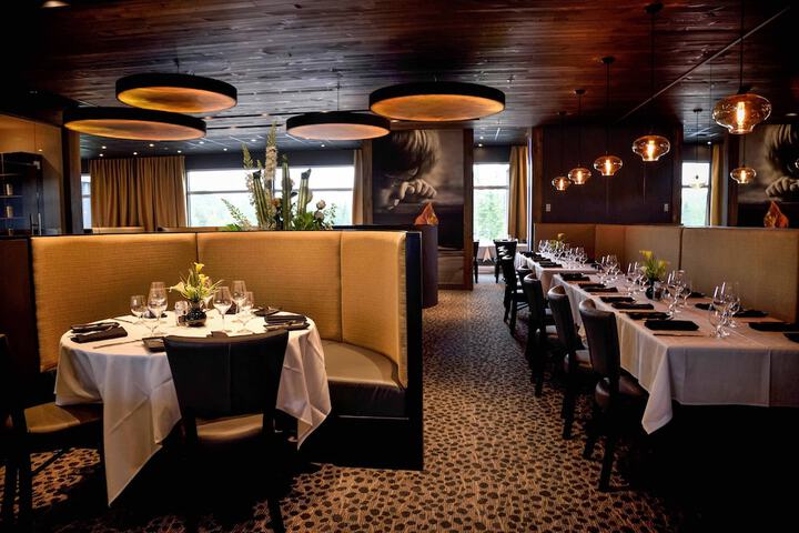 Dining 79 of 124