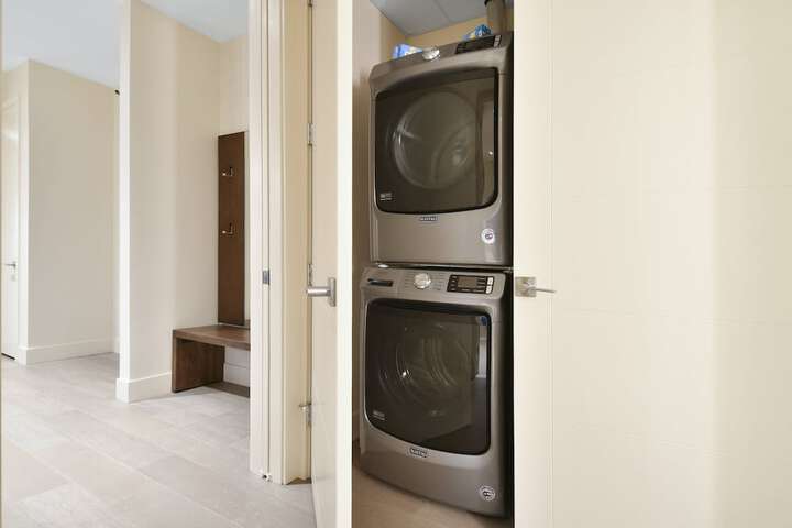 Laundry 175 of 187