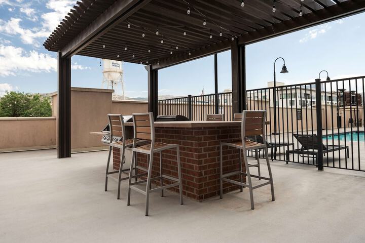 Terrace/Patio 100 of 103